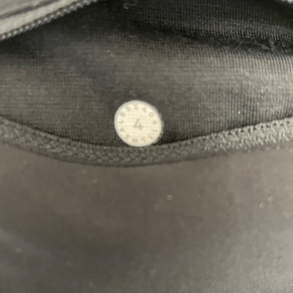 NWOT Lululemon leggings - Picture 6 of 9